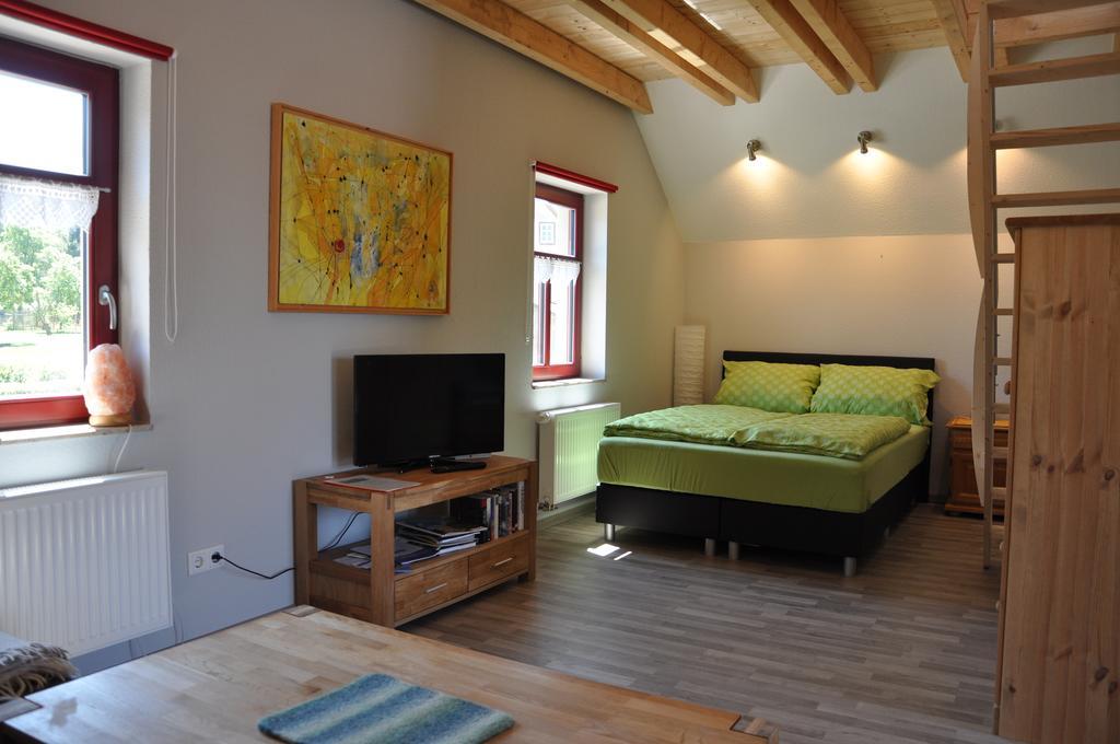 Cafe Landart Im Thueringer Finistere Plaue (Thuringia) Quarto foto