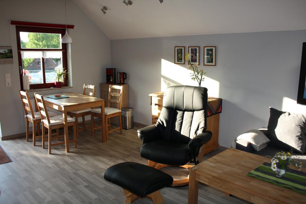 Cafe Landart Im Thueringer Finistere Plaue (Thuringia) Quarto foto