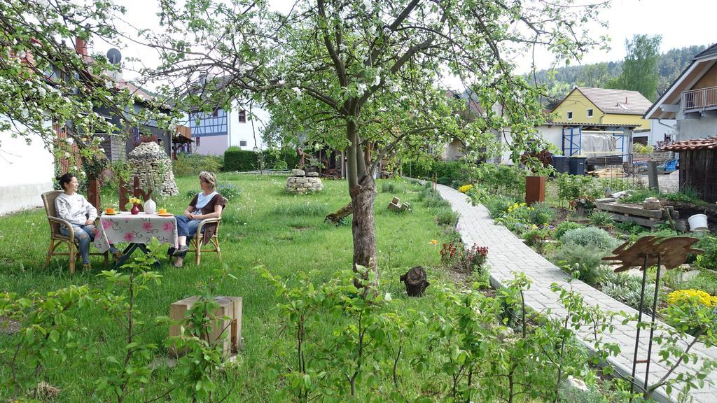 Cafe Landart Im Thueringer Finistere Plaue (Thuringia) Exterior foto